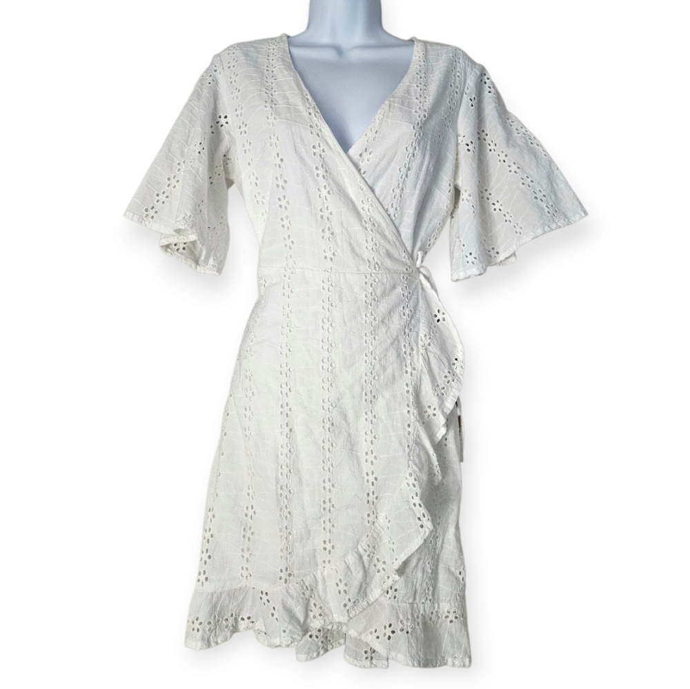 NWOT Japna white eyelet lace wrap dress Womens Medium - Picture 4 of 10